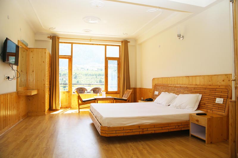 Deluxe Bedroom